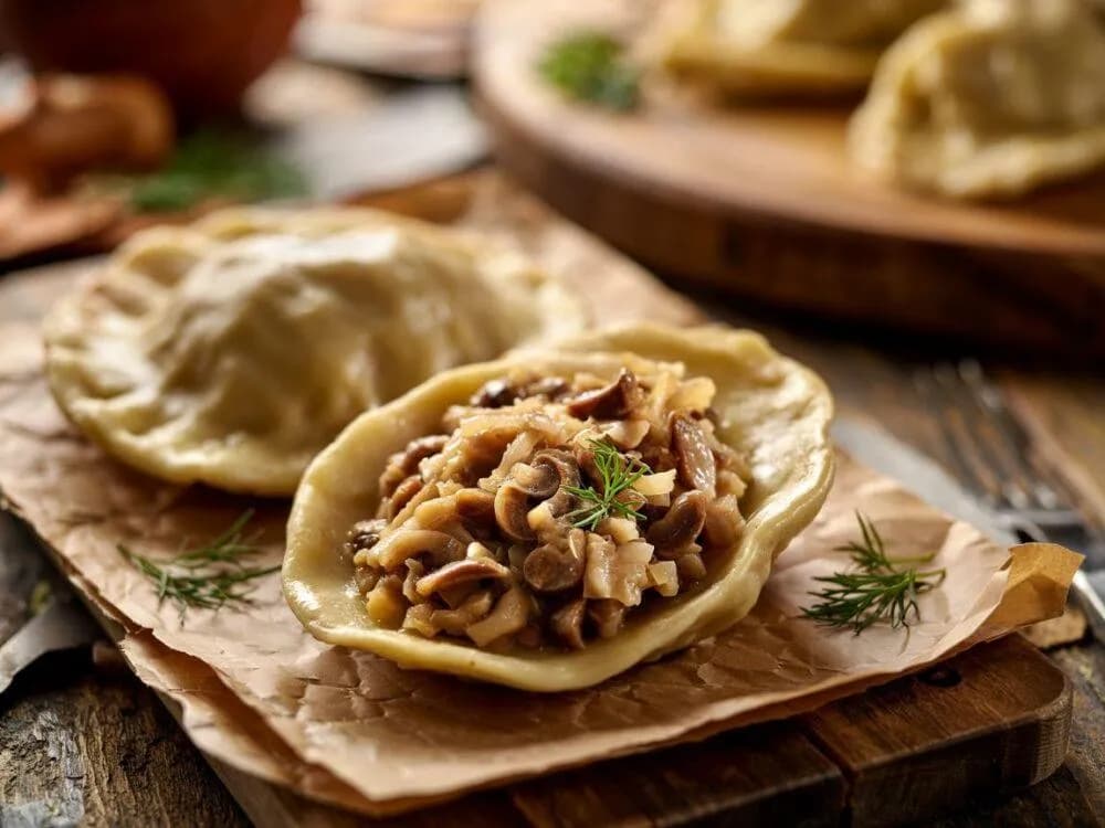 Jak mrozić pierogi z kapustą i grzybami, aby nie straciły smaku?