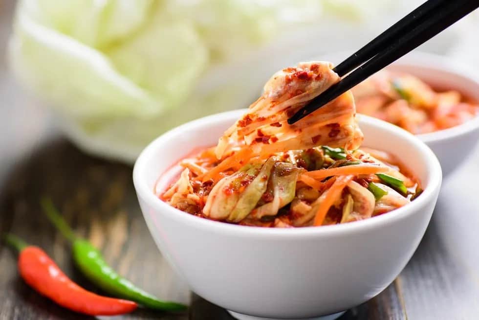 Kimchi: Kalorie, Wartości Odżywcze i Wpływ na Odchudzanie