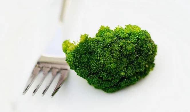 Jak ugotować mrożone brokuły w prosty sposób i uniknąć błędów